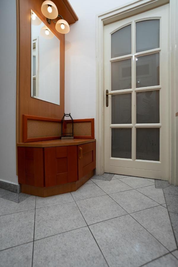 Emerald Suite With Free Parking بودابست المظهر الخارجي الصورة